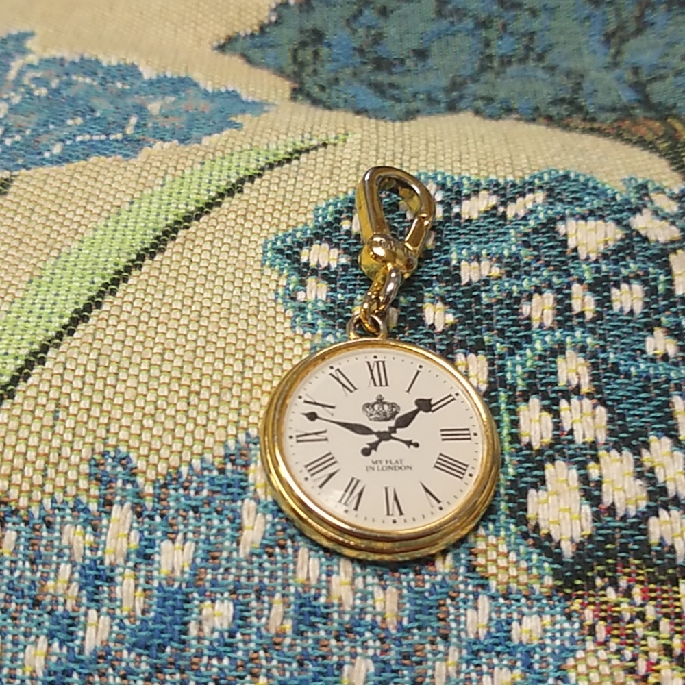 London Time MFIL charm